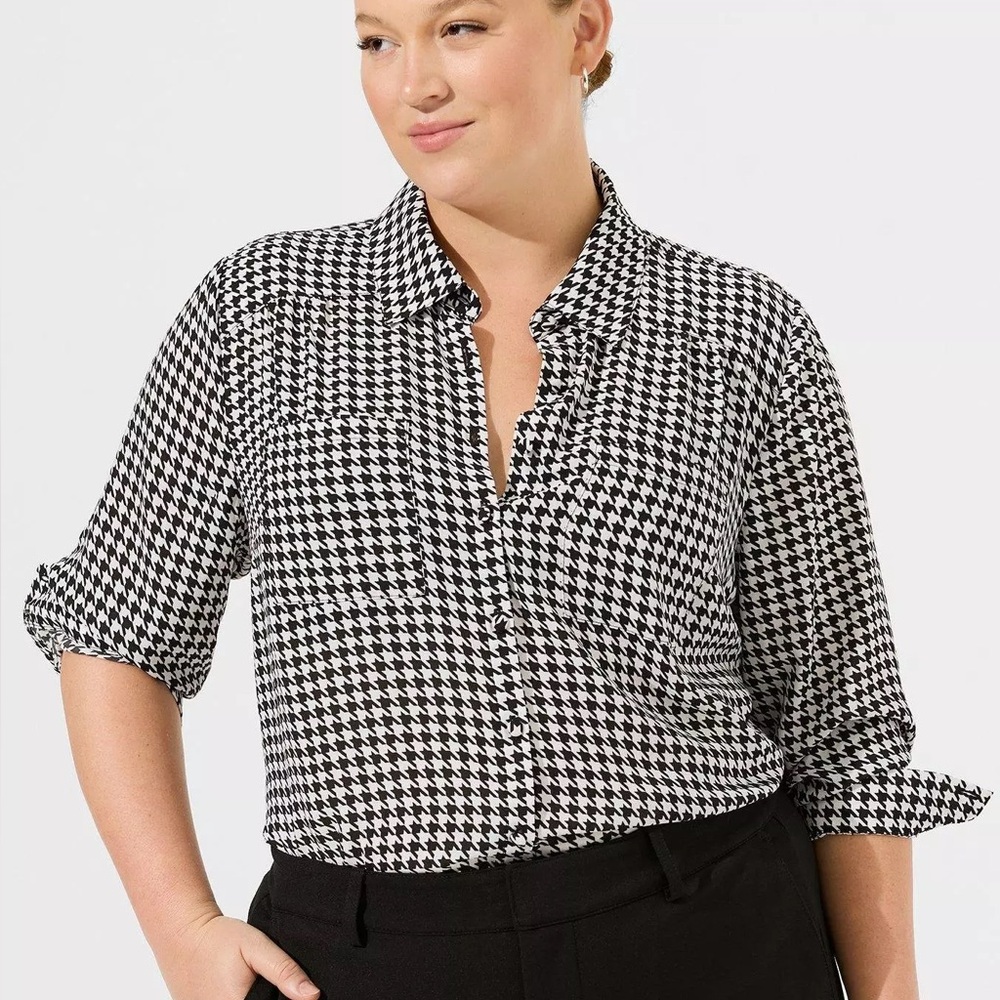 Torrid Madison Georgette Houndstooth Button Up Sh… - image 1